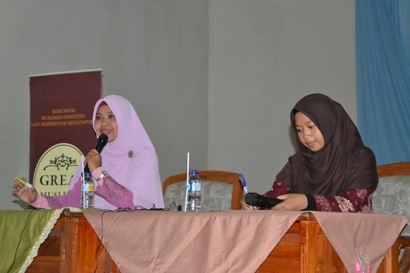 Kwarcab Kota Bandung Gelar Kemah Keputrian