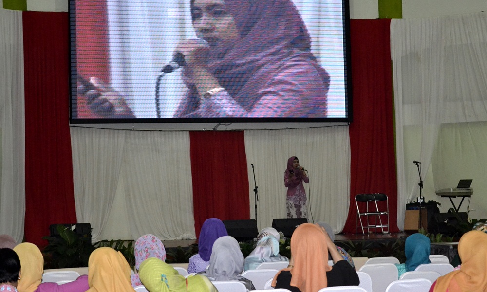 Lomba Puisi Guru Hari Guru Nasional Tingkat Kota Bandung 2017