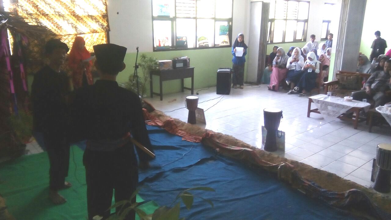 SMP AL-Hasan Coba Lestarikan dan Kembangkan Budaya Sunda di Sekolah