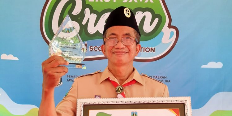 Kakak Saini, Kamabigus Terbaik Gudep Ramah Lingkungan Jatim 2020
