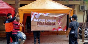 Tim Reaksi Cepat Kwarcab Kota Tangerang Bantu Warga Yang Menjalani Isolasi Mandiri