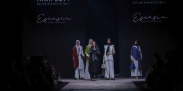 Manfaatkan kain janggawari dalam event Muffest 2022.