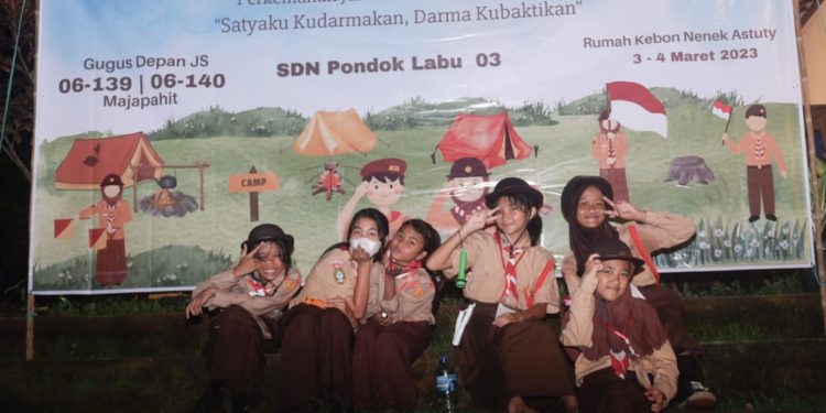 Perjusa Gudep Majapahit Lepas 500 Ekor Burung