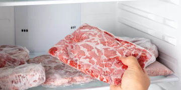 Tips Menyimpan Daging Kurban yang Benar
