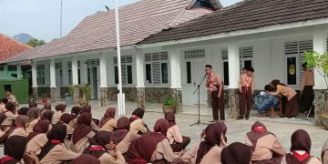 Ridwan Haruman Saat Menyampaikan Amanatnya