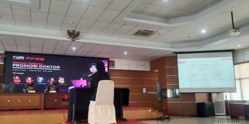 Prosesi Sidang Terbuka Promosi Doktor Lina Marlina di UPI Bandung