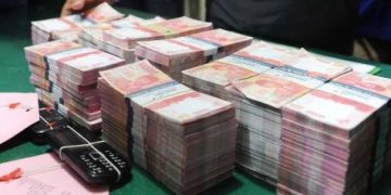 Uang semiliar atau semilyar