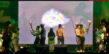 Penampilan Kolosal Kisah Tanah Jawa di Raida Jabar 2024 Dari Kab Garut