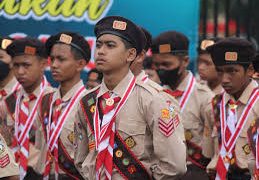 Perubahan: Landasan Mengapa Setiap Orang Harus Belajar.
